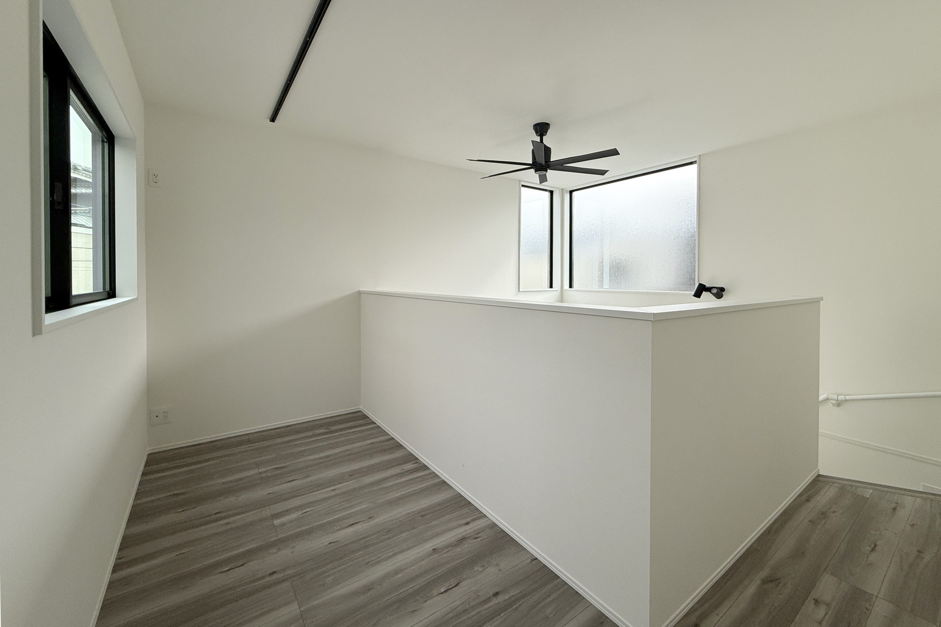 eMIRAIE 阪急池田／五月山公園IV B号地 写真